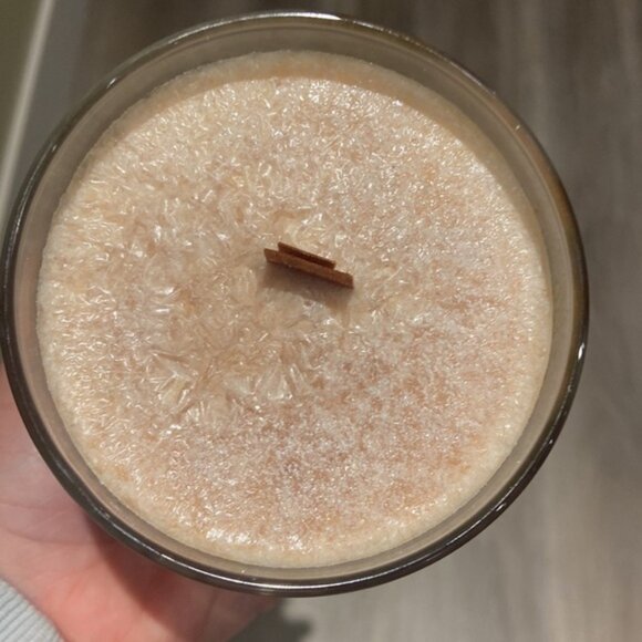 Brand new Odyssee Des Sens Wood Wick Candle - Picture 4 of 5